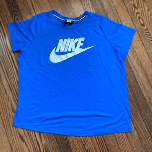 Nike Top
